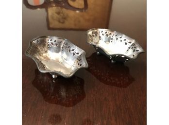Pair Of Tiffany Sterling Small Footed Pierced Dishes  2.76toz - 85.93g
