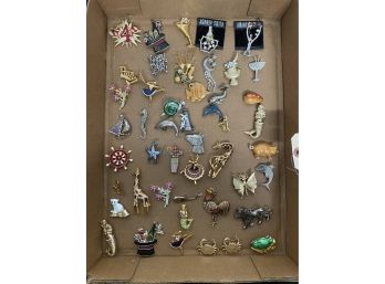 Tray Of Various Pins  - Animals -Fish -