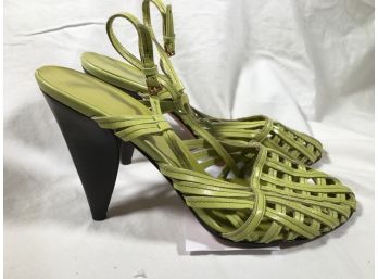 Wonderful Lime Green $775 PRADA Heels - Leather - Size 39-1/2' -  Very Unusual Shoes - Made In Italy !