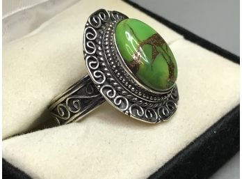 Very Nice Vintage Style 925 / Sterling Silver Ring With New Mexico Green Turquoise - Great Looking Ring