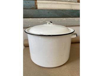 Large Vintage Enamelware Stock Pot