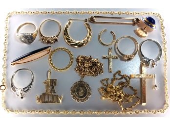 14kt Gold Jewelry Lot For Repair Or Scrap (42.15 Grams)