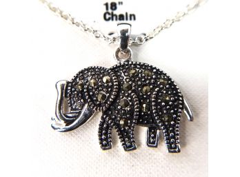 La Belle Vie Elephant Necklace (Silver Plated)