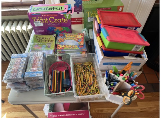LARGE GROUPING OF SCHOLASTIC MIDDLE SCHOOL WRITING BOOKS AND MATERIALS