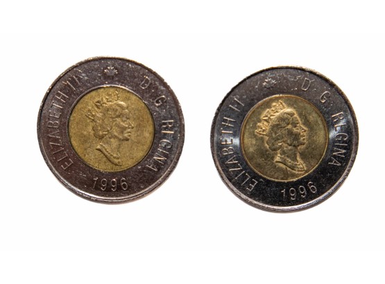 1996 Canadian 2 Dollar Bi-metal Coin Elizabeth II D6 Regime