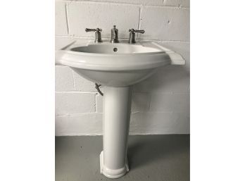 Kohler Pedestal Sink And Faucet - Very Good Condition