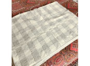 A Hand Woven Virgin Wool Plaid Blanket From Swan Island Maine - Grey/cream Plaid