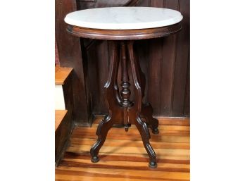 Wonderful Antique Victorian Marble Top Stand - Oval Top 1870-1890 - Very Nice Piece - Original Finish !
