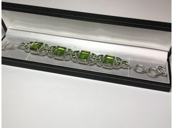 Stunning Sterling Silver / 925 Bracelet With Peridot & Green Amethyst - Two Tone Colors - Very Pretty Piece !