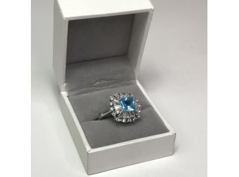 Beautiful Sterling Silver / 925 Ring With Aquamarine & White Topaz - Very Nice Piece - Lovely Style - Elegant