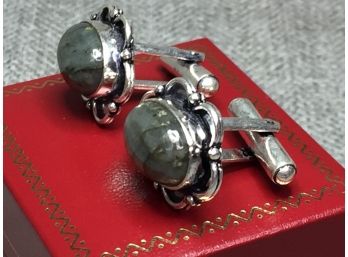 Beautiful 925 / Sterling Silver Labradorite Cuff Links - All Hand Made - Great Looking Cuff Links NEW !