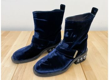 NICHOLAS KIRKWOOD Blue Velvet Casati Pearl Biker Boots - Size 5