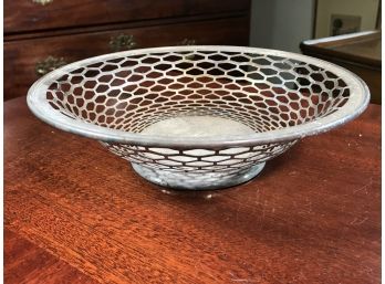 Wonderful And Very Unusual GORHAM Sterling Silver Lattice Bowl - 10.81 Troy Ounces - Or 306.46 Grams - Wow !