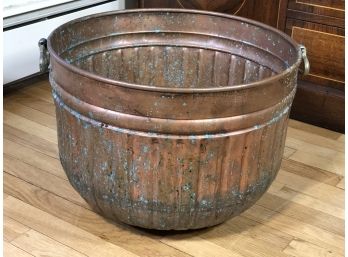 (1 Of 3) Lovely SMITH & HAWKEN All Copper Apple Bushel / Basket - Great Patina - 101 Uses - Nice Piece