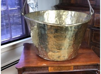 Incredible 19c Antique Brass Pail / Bucket With Iron Handle - AMAZING WEAR / PATINA - Incredible - WOW !