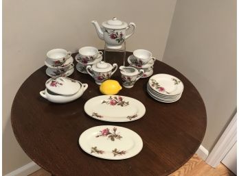 Vintage Child's Tea Set - 27 Pieces - Moss Rose Pattern, Made In Japan