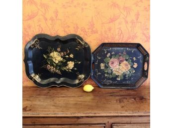 A Pair Of Painted Tole Trays - Charming