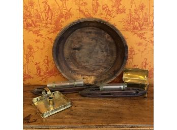 A Collection Of Wood And Brass - Vintage And Antique