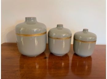 3 Pcs Vintage Benjamin & Medwin Nesting Storage Canisters, Plastic, Good Used Condition