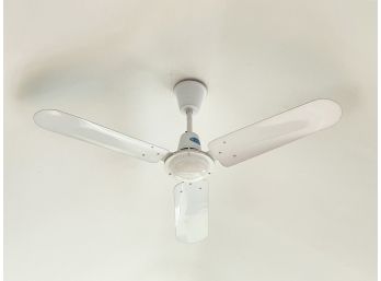 A 3 Paddle Ceiling Fan