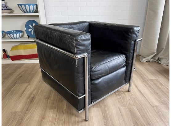 'LC2' Black Leather And Chrome Club Chair By Le Corbusier For Cassina
