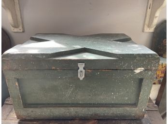 Check Out This Heavy Duty Green Chest From Pittsfield Mass