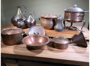 Large Group Of Copper Items - Mostly Antique / Vintage Pieces - Chafing Dish - Pots - Pitchers - Bowl & More