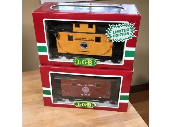 2 LGB G Gauge Cabooses - 4065 - L01 & 4065 0 - One Yellow - One Red - Limited Edition - Overall Good Condition