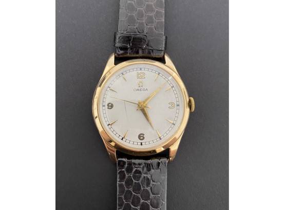 Spectacular Vintage 18K Yellow Gold Men's Omega Manual Wind Wristwatch   J27