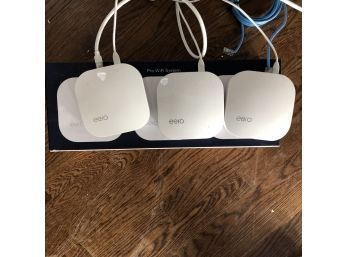 Eero Pro Wifi System For 3-5 Bedroom Home