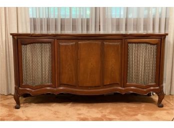 A Vintage Sylvania Stereo Console, French Provincial