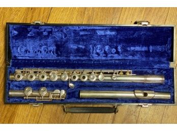Gemeinhardt Solid Silver 3SH Flute In Case
