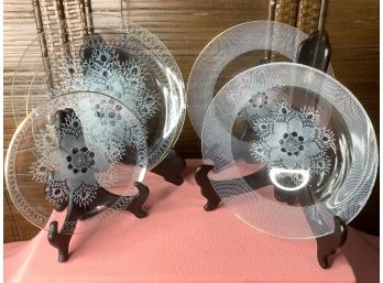 White Doily Printed Glass Plate And Bowl Lot