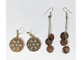 2 Pairs Of Thin Dangling Earrings 1' And 3'