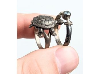 2 Sterling Silver Rings Wiggling Articulated Turtle And A Great Blue Gem