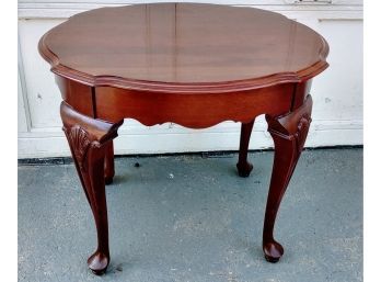 Traditional Cherry (Scalloped Edged)  Oval Side Table -