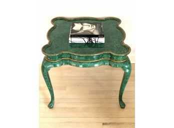 Green Marbleized Emerald Green Hollywood Regency Side Table (LOC: FFD 1)