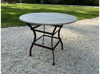 Stone Garden Table   (LOC: FFD 2)