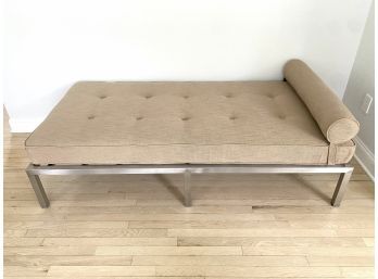 Upholstered Modern Day Bed (LOC: FFD 1)