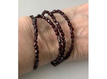 Garnet-colored Spiral Bead Bracelet