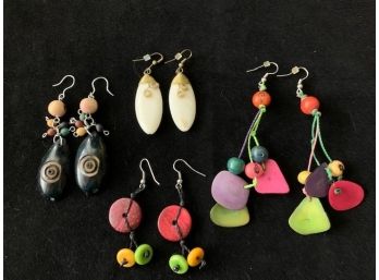 Lot Of 4 Pairs Of Colorful Dangling Earrings For Pierced Ears