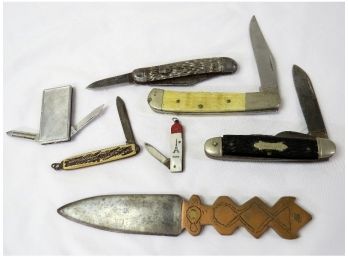 Lot Of Pocket Knives And Dagger - Camillus, Parker Edwards, Etc.