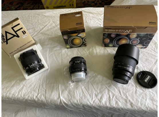 Three Nikon Lenses Autofocus 70-300 4.5-5.6G Manual 35-70 3.3-4.5 Auto 35-80 4-5.6D Very Clean Caps  Boxes