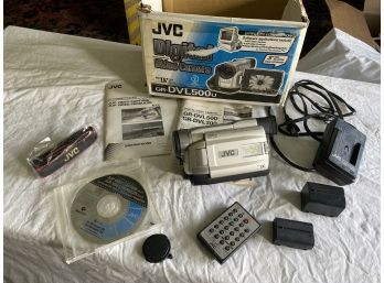 JVC GR-dVL500U Digital Video Camera Mini DV Cassette Recorder Nice Collectible Vintage Kit