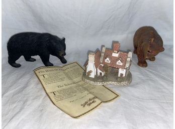 David Winter Cottages 'Schoolhouse' 1985 A Black Bear And Brown Bear Figurine Resin Bears