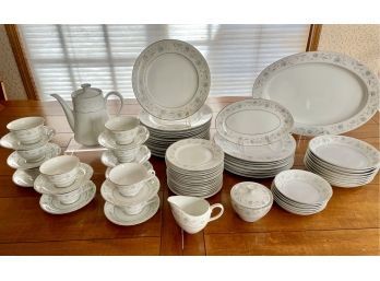 75 Piece Set English Garden By Fine China Of Japan Collection With Compatible Coffee Server