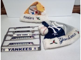 Lot 3 NY Yankees Marker Plate Holders, Baseball And Christmas Hat & Steelers Christmas Hats E1