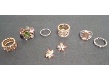 Glamorous Jewels, Total Sterling Silver Grams 13.22, 6 Rings And  Flower Earrings C3