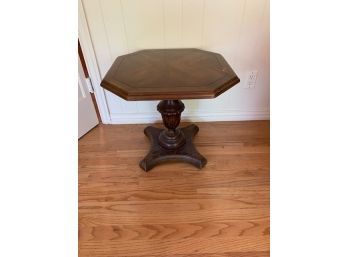 Octagonal-Top Occasional Side Table With Urn-Shaped Pedestal