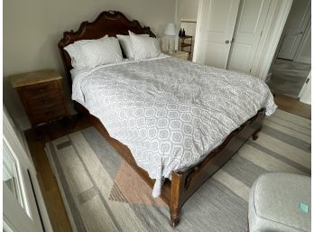 Stunning Queen Size Bed With Solid Wood Bed Frame